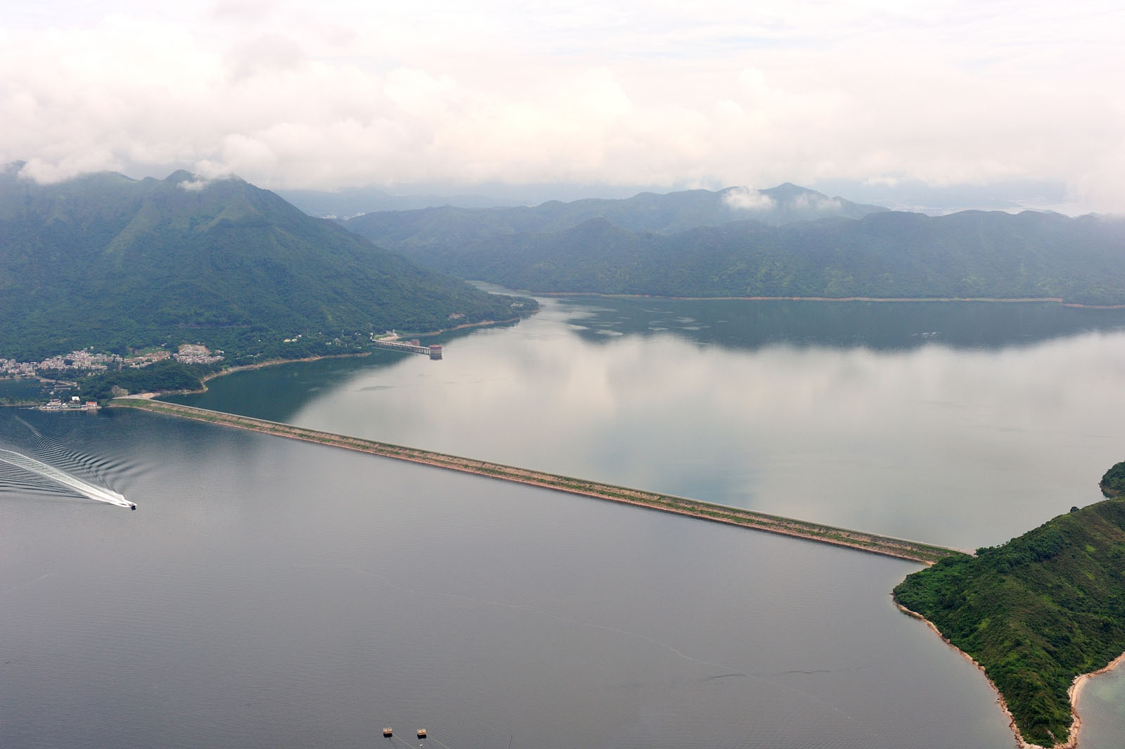 Photo 4: Plover Cove Reservoir