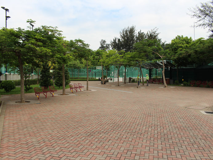 Photo 10: Lai Chi Kok Park