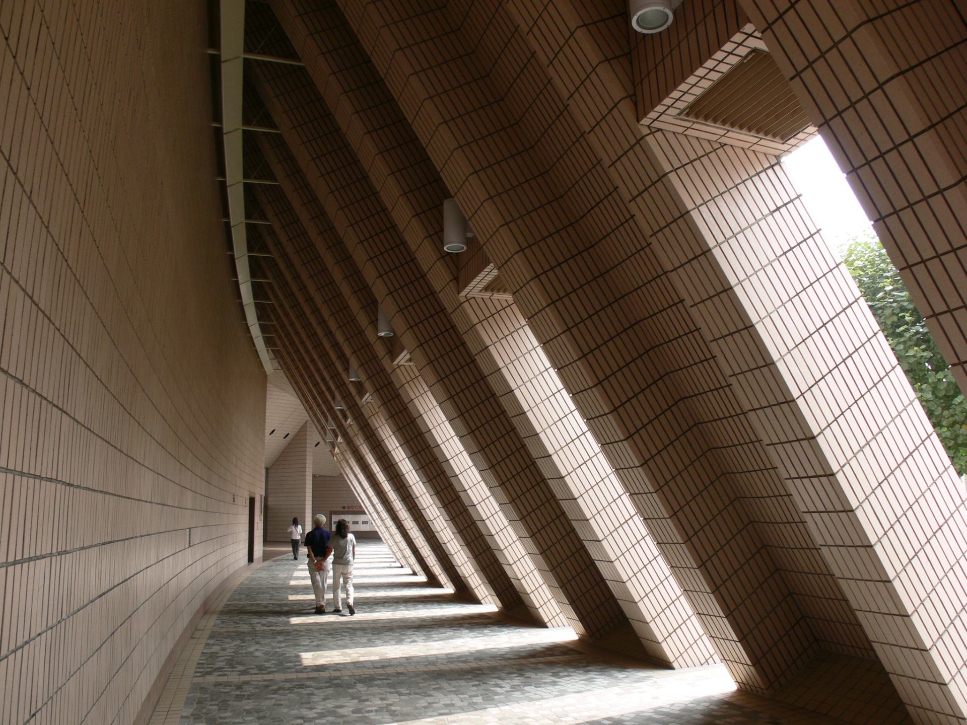 Photo 6: Hong Kong Cultural Centre