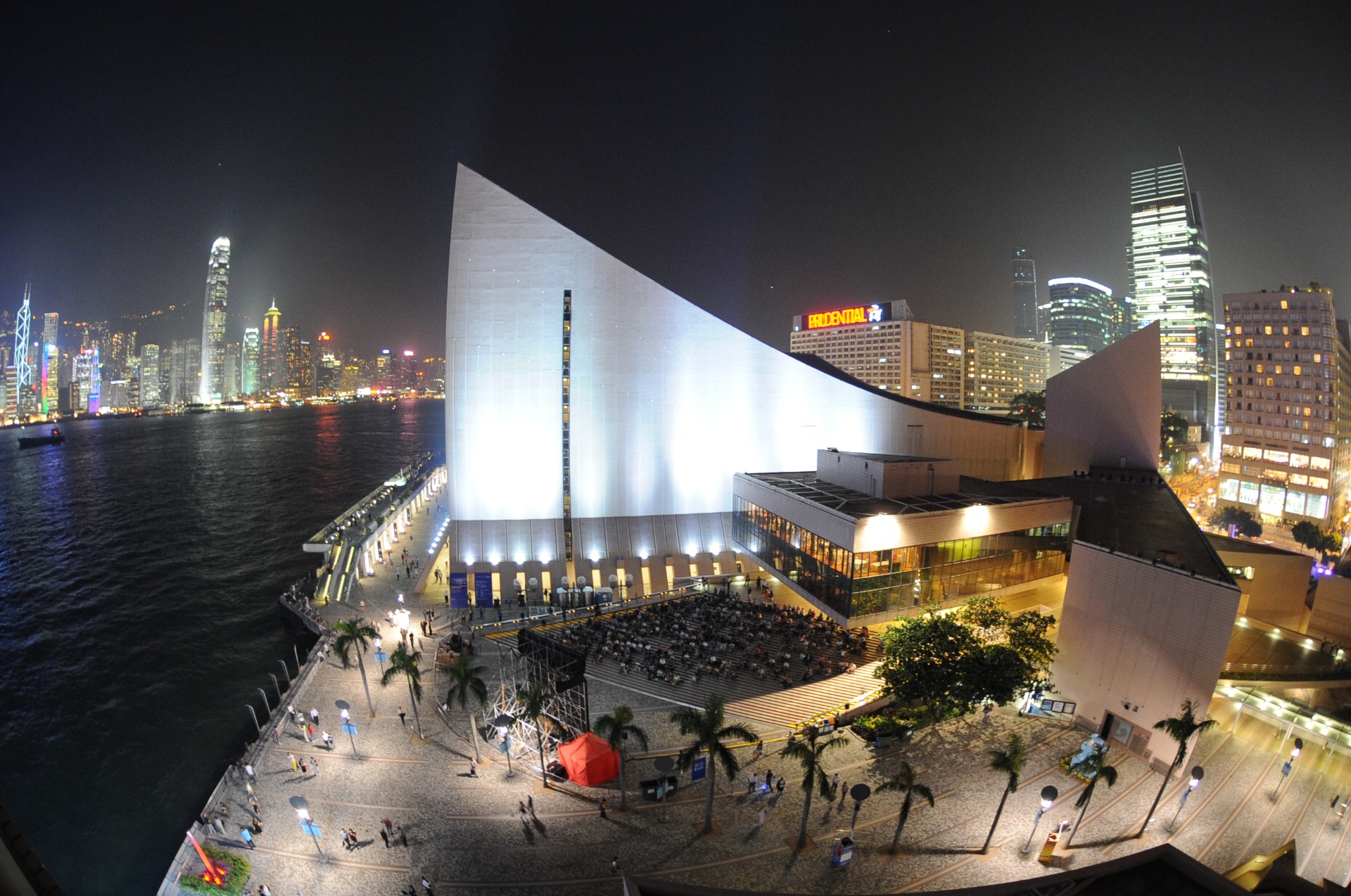 Photo 9: Hong Kong Cultural Centre