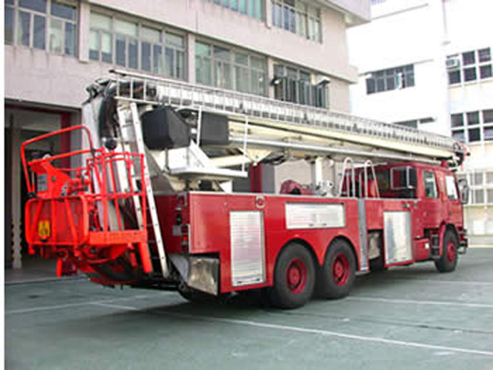 Photo 6: Fire Services Department - Hydraulic Platform / Snorkel