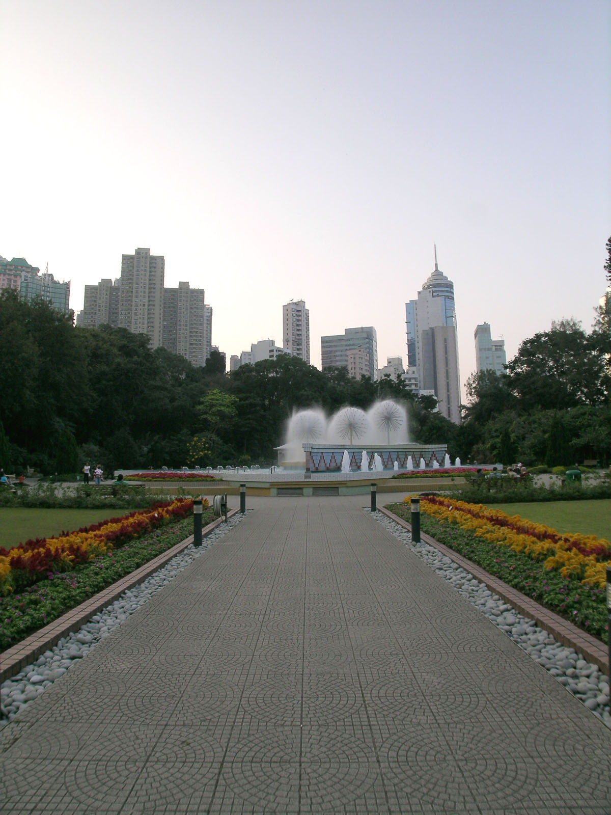 Photo 3: Hong Kong Zoological and Botanical Gardens