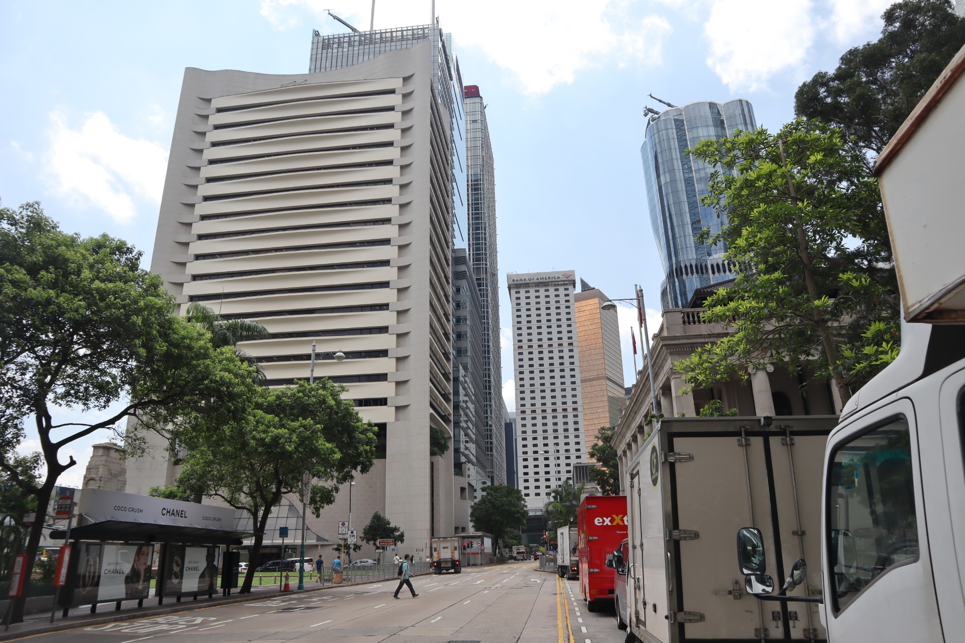 Photo 4: Chater Road