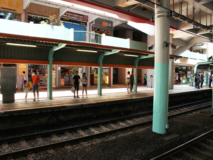 Photo 3: MTR Light Rail On Ting Stop