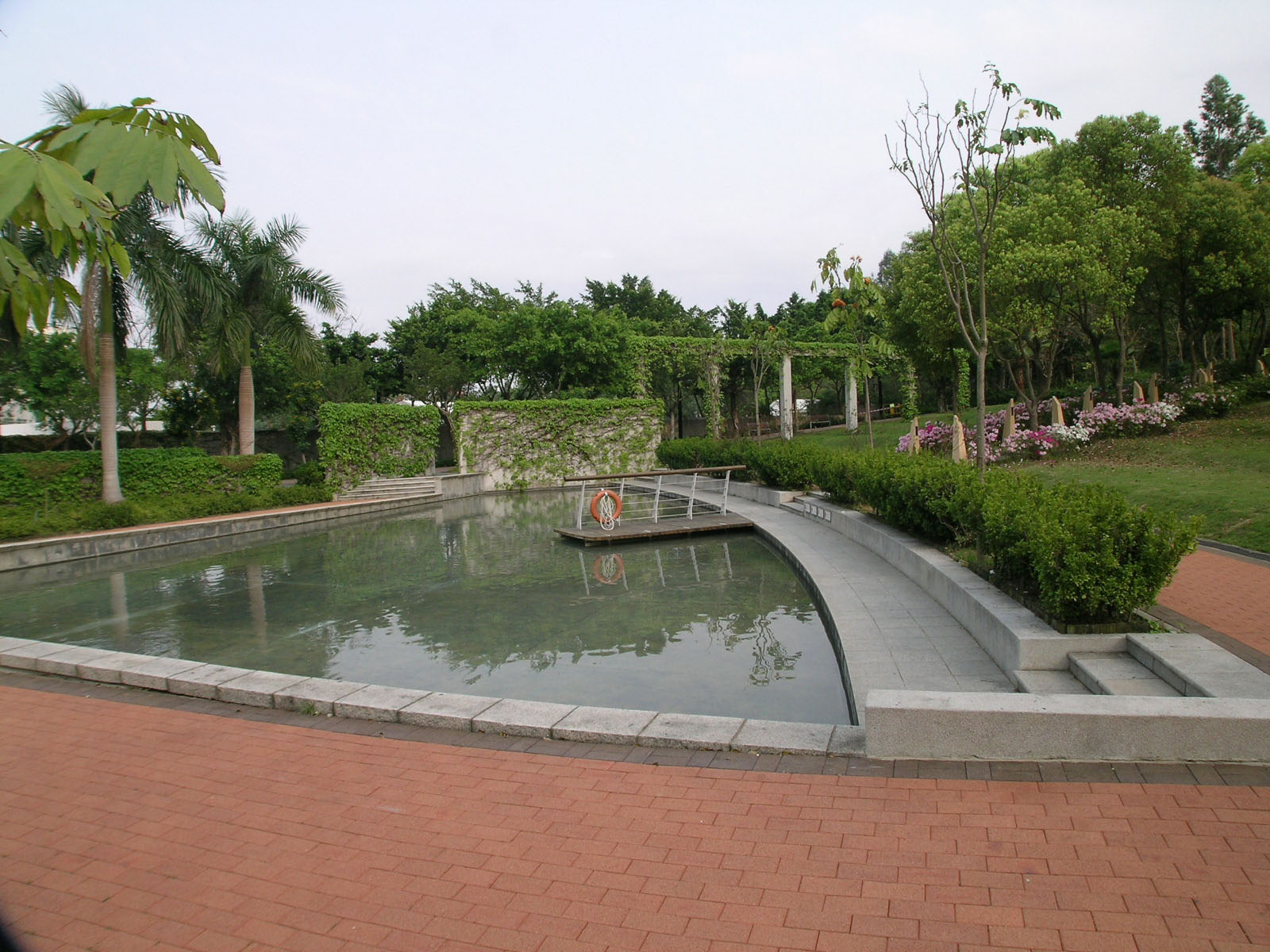 Tai Po Waterfront Park