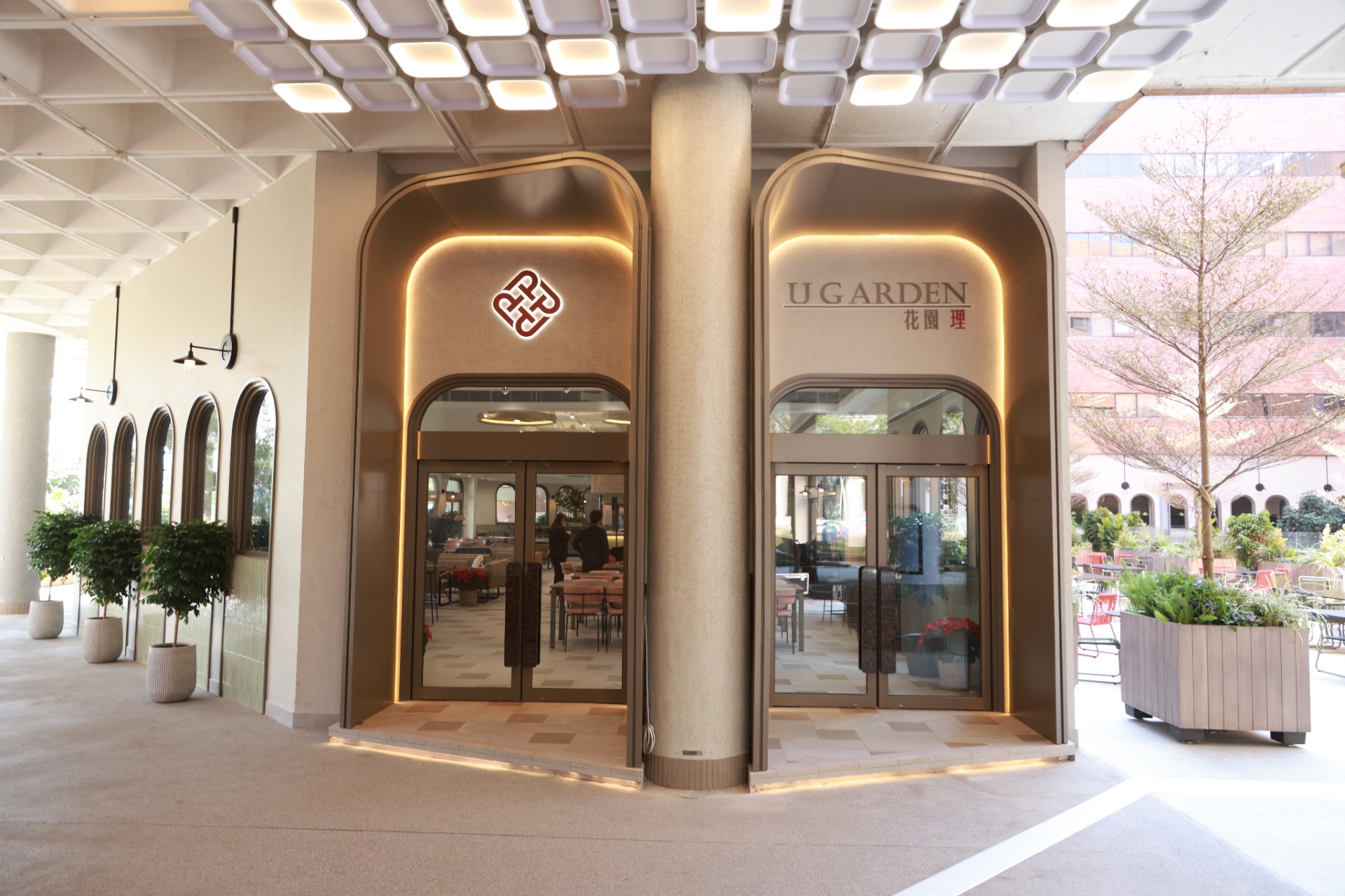 Photo 23: The Hong Kong Polytechnic University