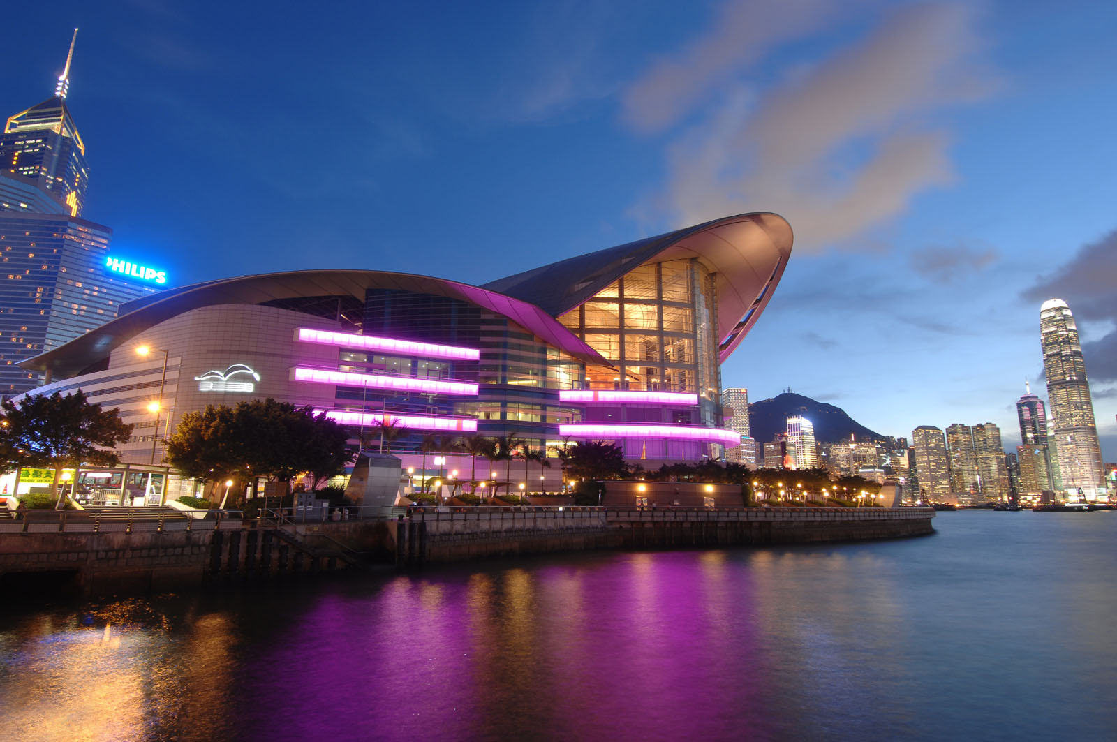 Photo 5: Hong Kong Convention and Exhibition Centre