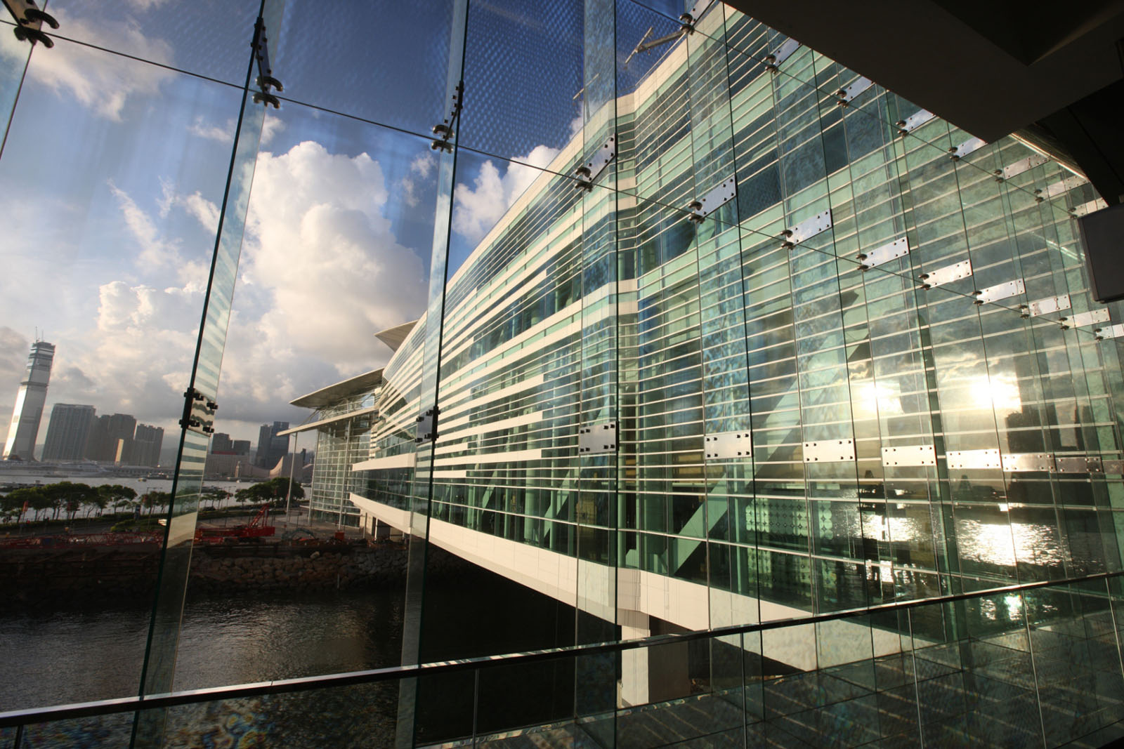 Photo 11: Hong Kong Convention and Exhibition Centre