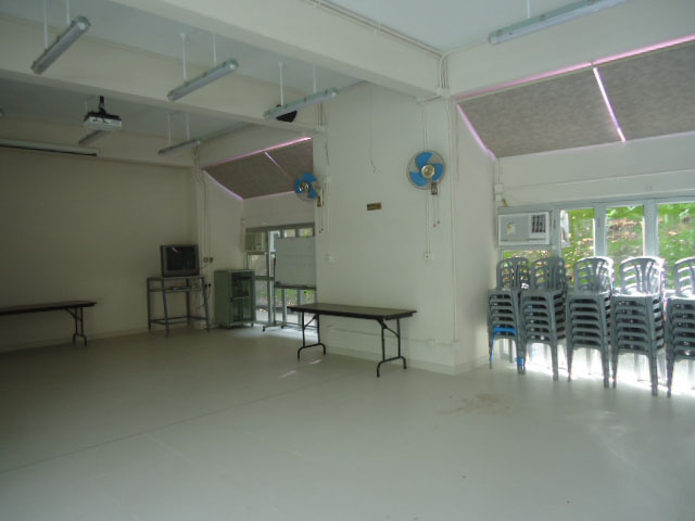 Photo 2: Jockey Club Yuen Long Recreation Centre