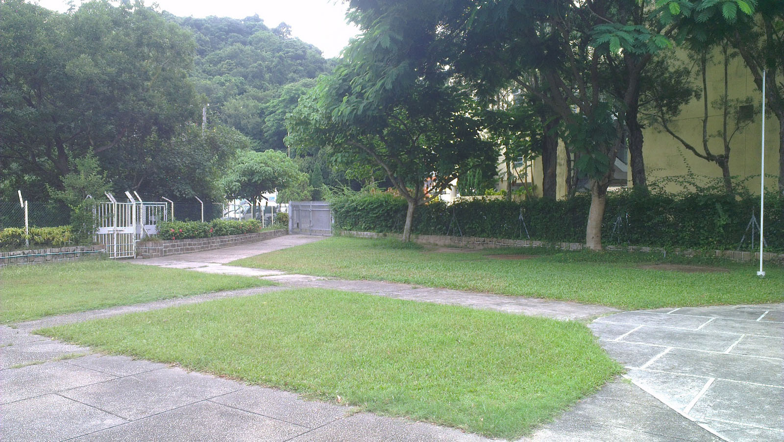 Photo 3: Leung Sing Tak Sea Activities Training Centre