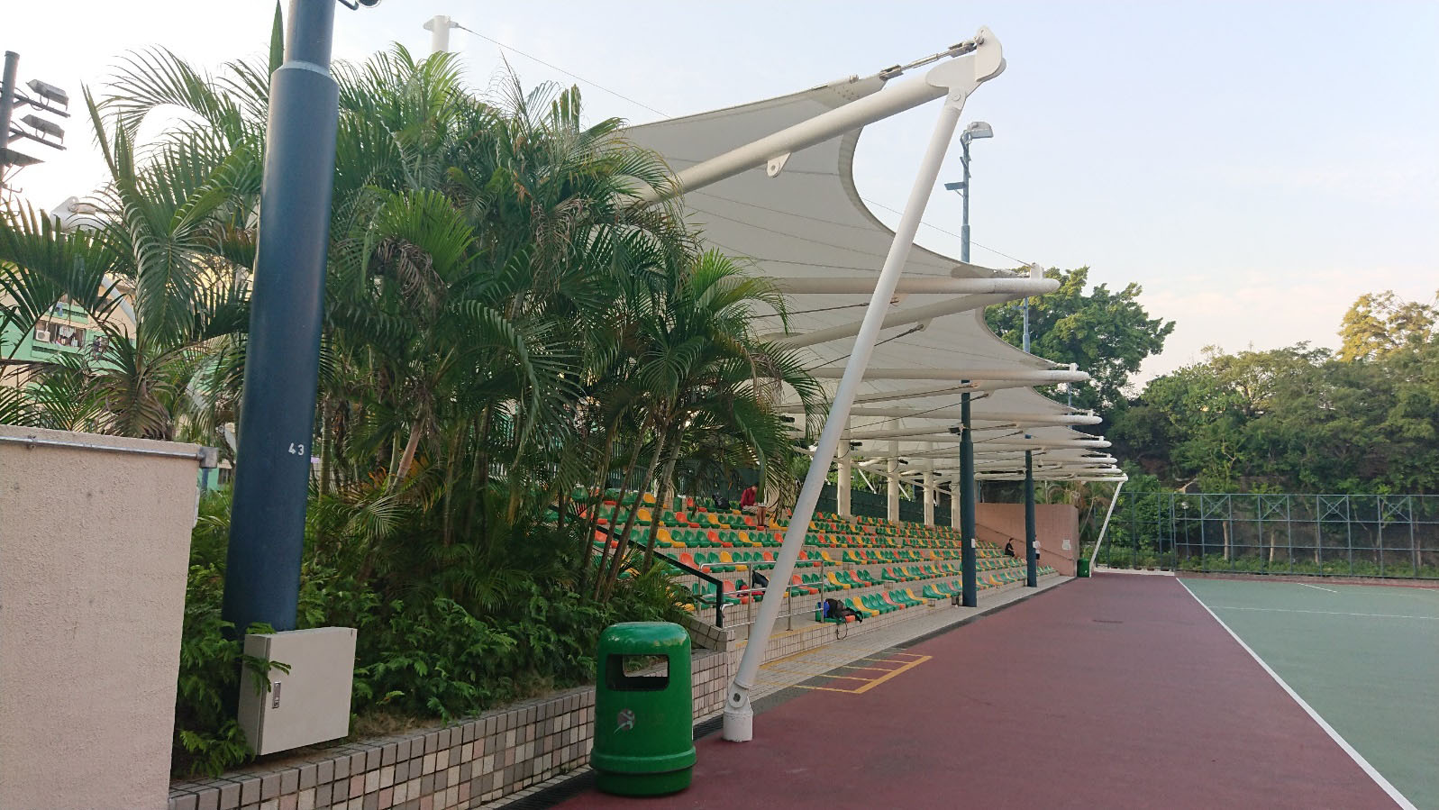 Photo 7: Ho Man Tin Sports Centre