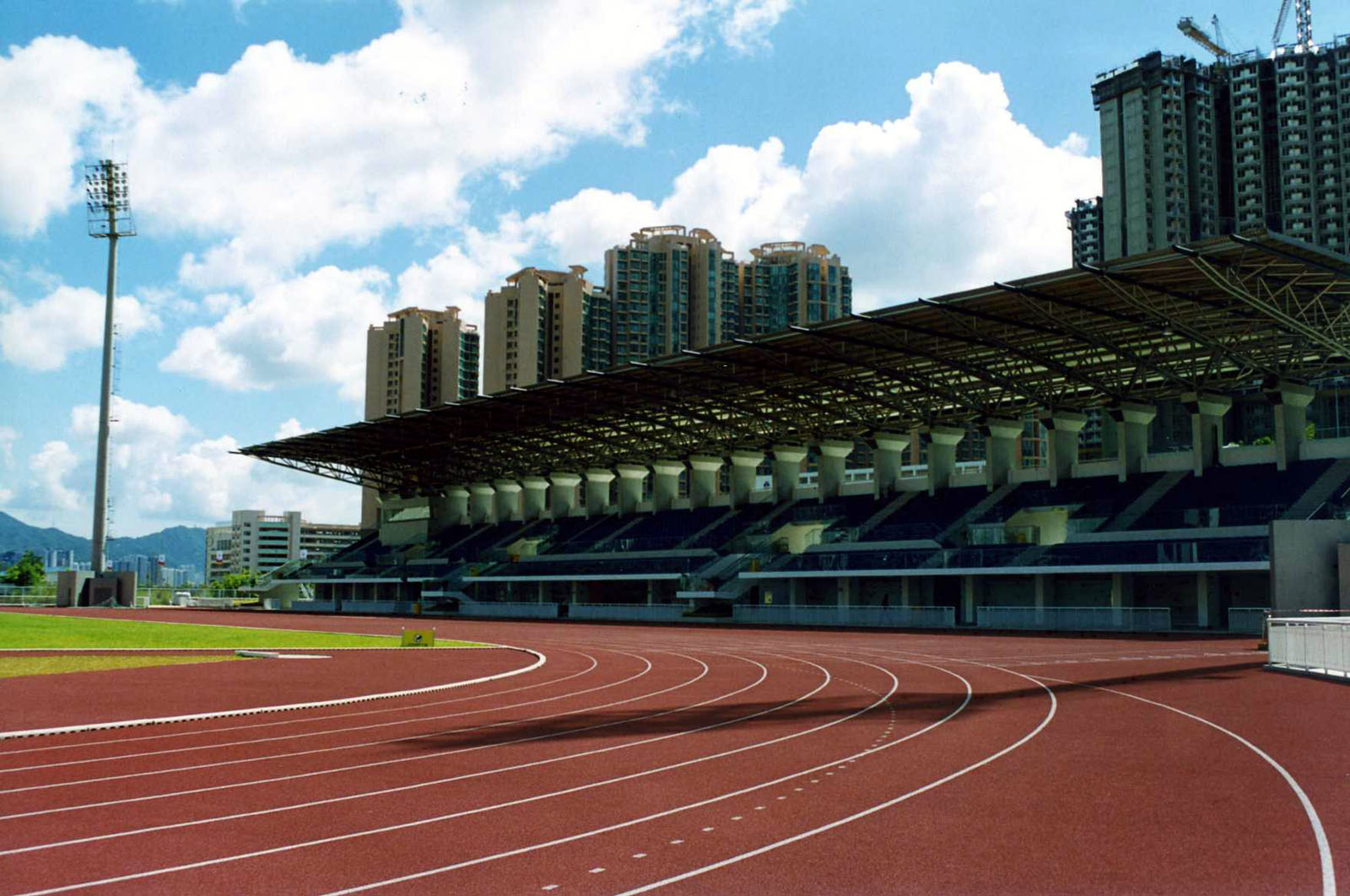 Photo 4: Ma On Shan Sports Ground