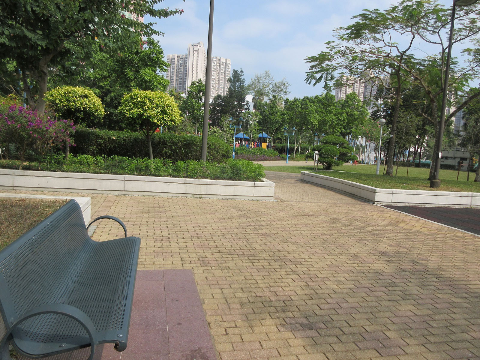 Photo 2: Po Hong Park