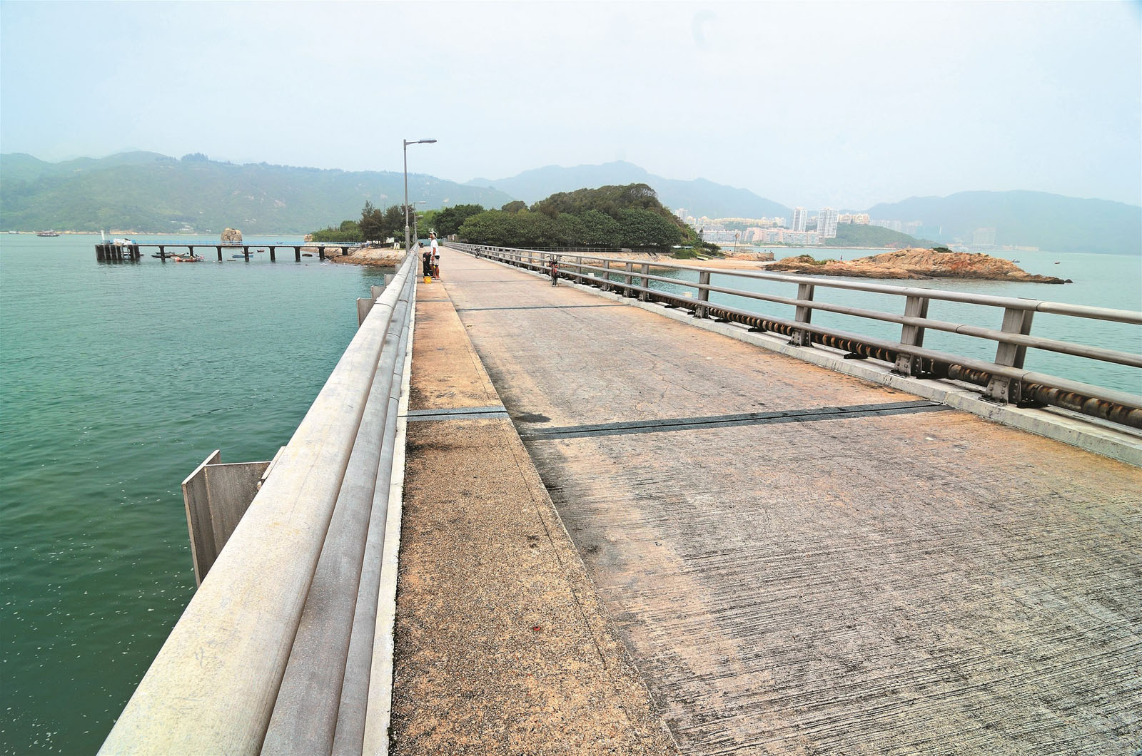 Photo 4: Peng Chau