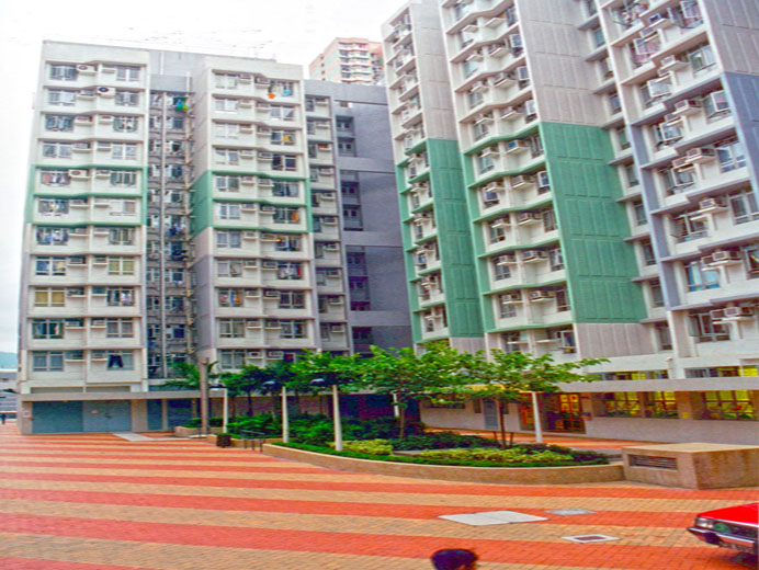 Photo 1: Ho Man Tin Estate