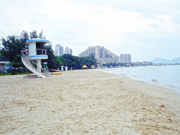 Photo 2: Cafeteria Old Beach