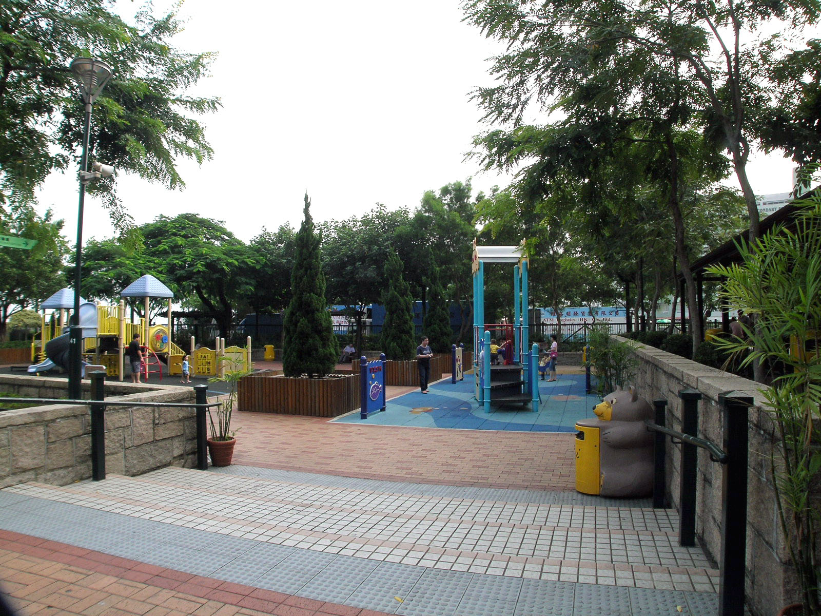 Photo 4: Hoi Sham Park