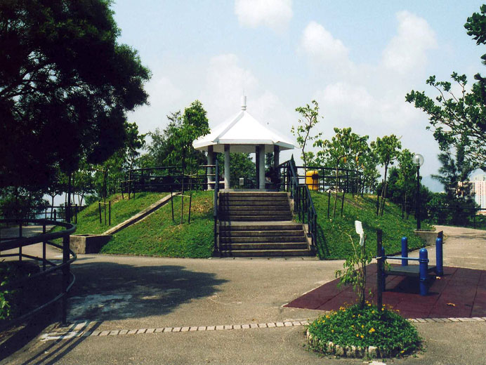 Photo 6: Lam Tin Park