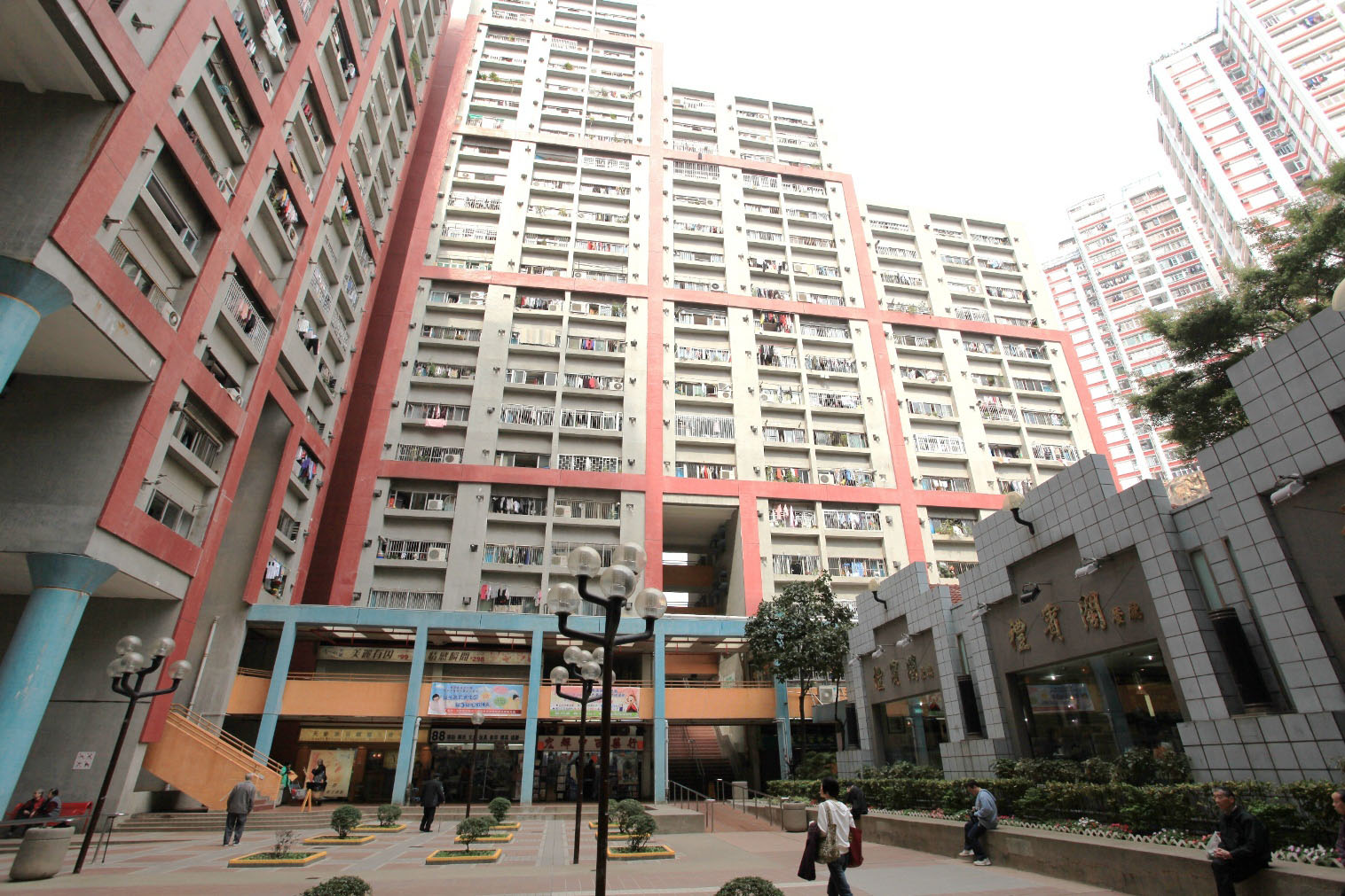 Photo 2: Kwun Tong Garden Estate