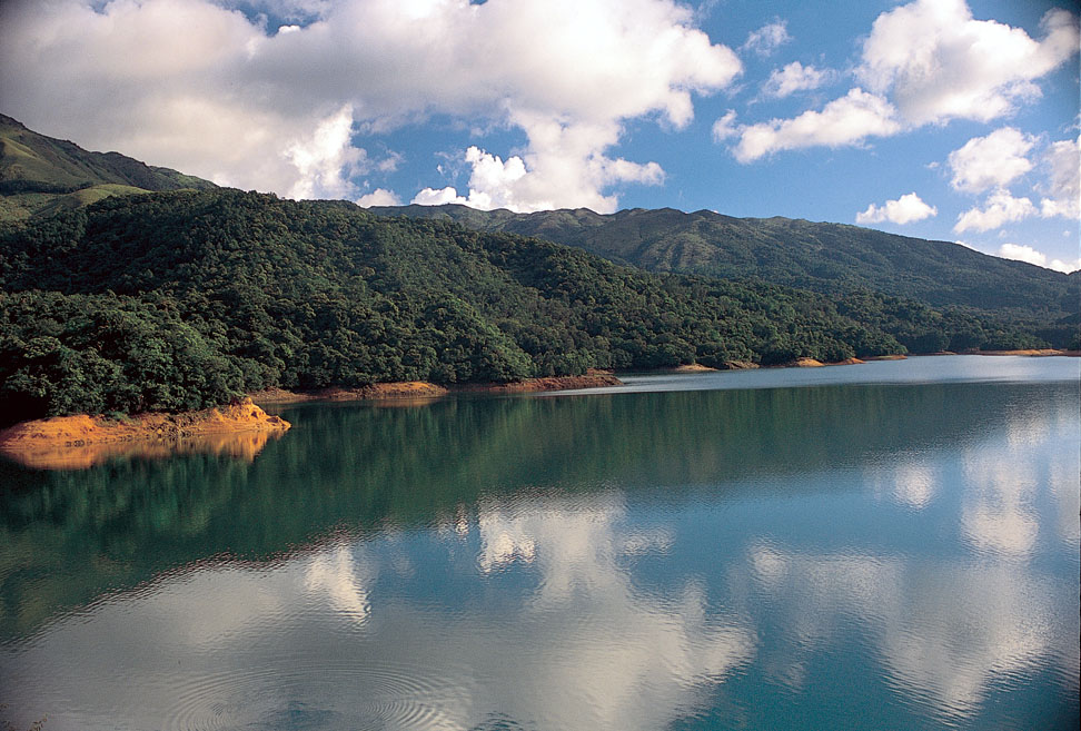 Photo 3: Shing Mun Reservoir