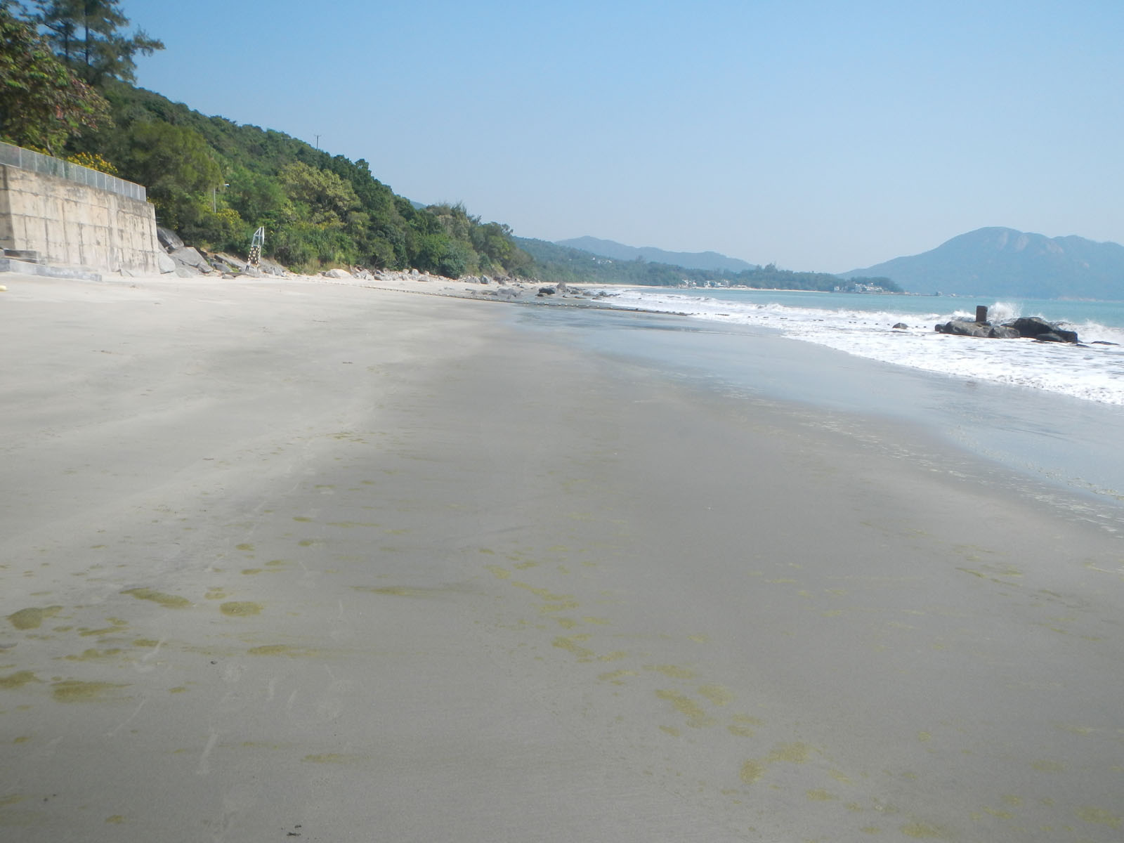 Photo 3: Upper Cheung Sha Beach