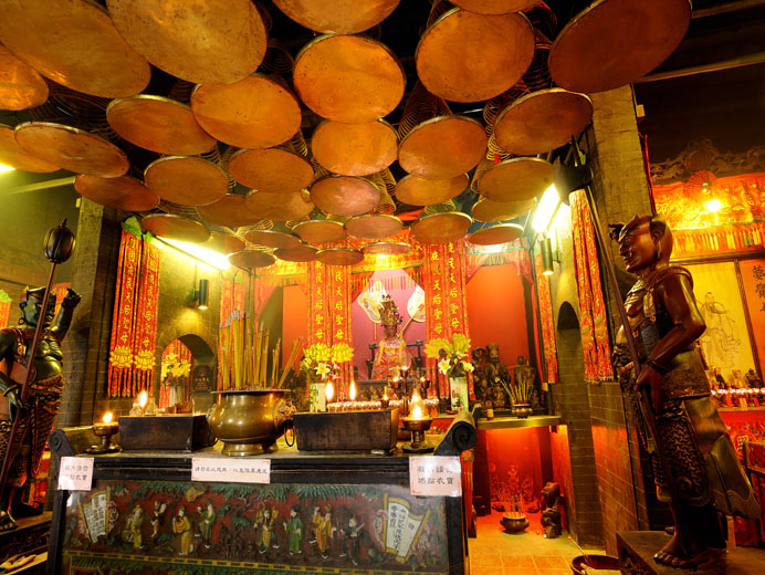 Photo 1: Tin Hau Temple (Shau Kei Wan)