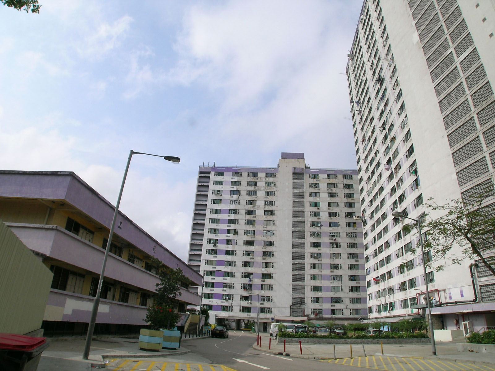 Photo 3: Lai King Estate