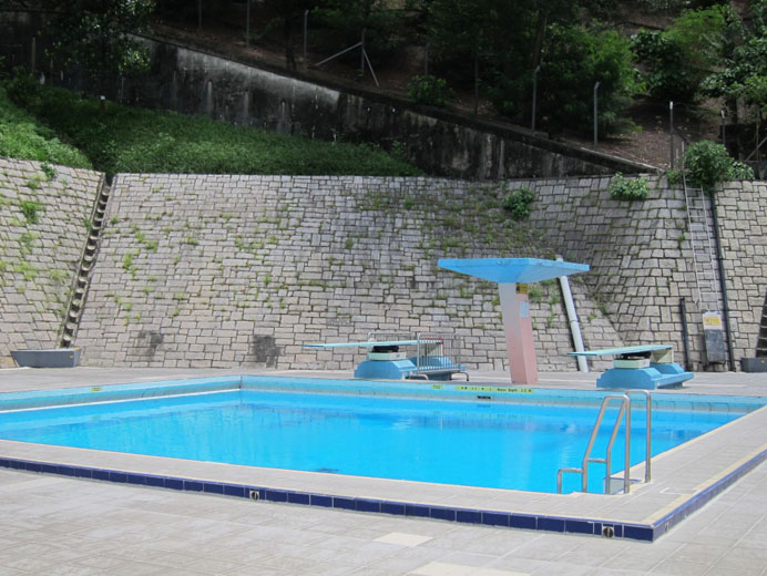 Photo 8: Lei Cheng Uk Swimming Pool