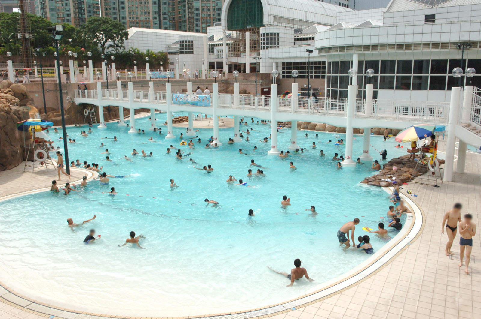 Photo 2: Kowloon Park Swimming Pool