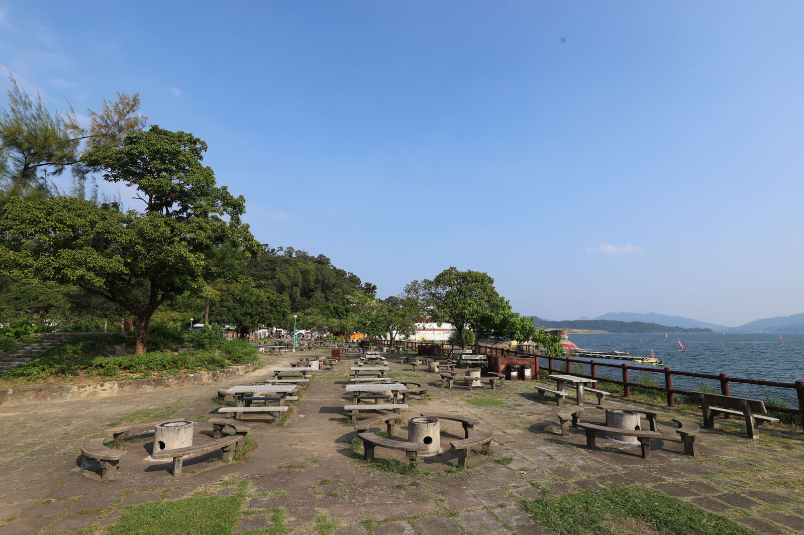 Photo 3: Tai Mei Tuk Barbecue Area