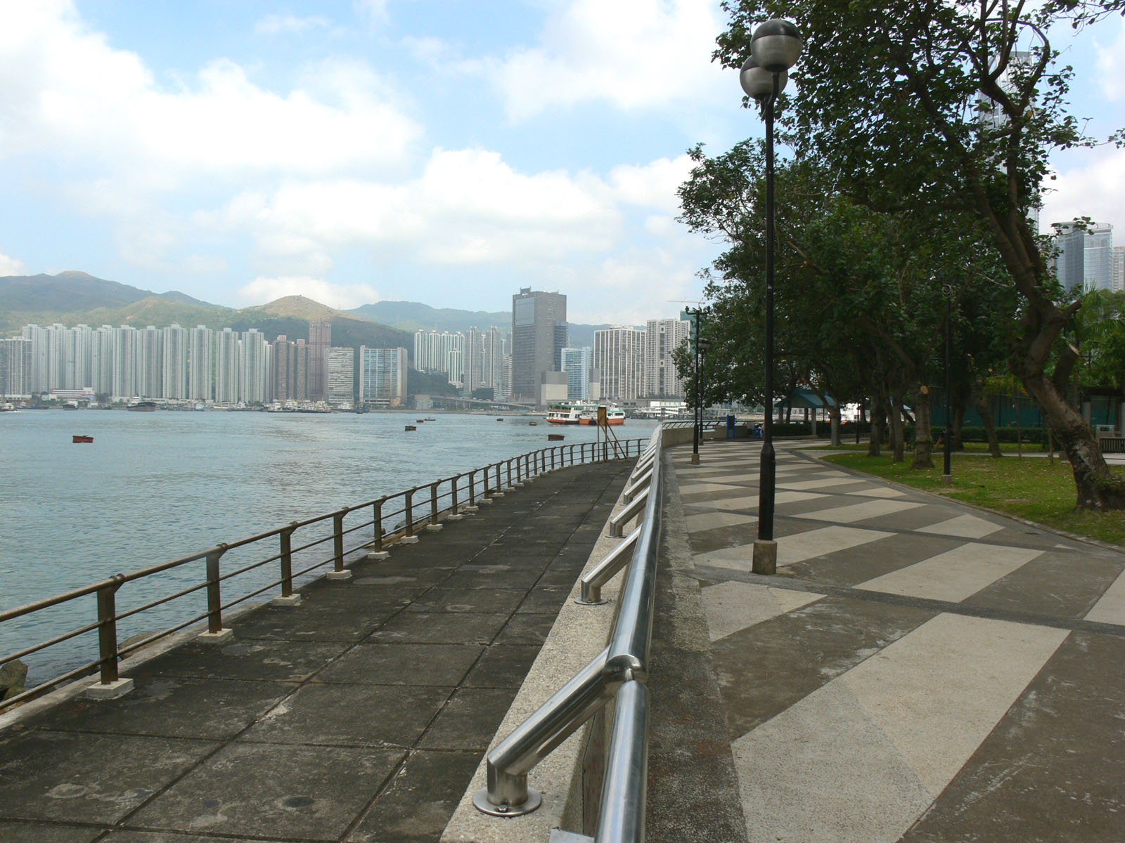 Photo 6: Tsuen Wan Riviera Park