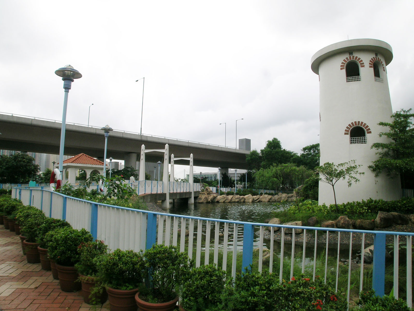 Photo 2: Tsuen Wan Park