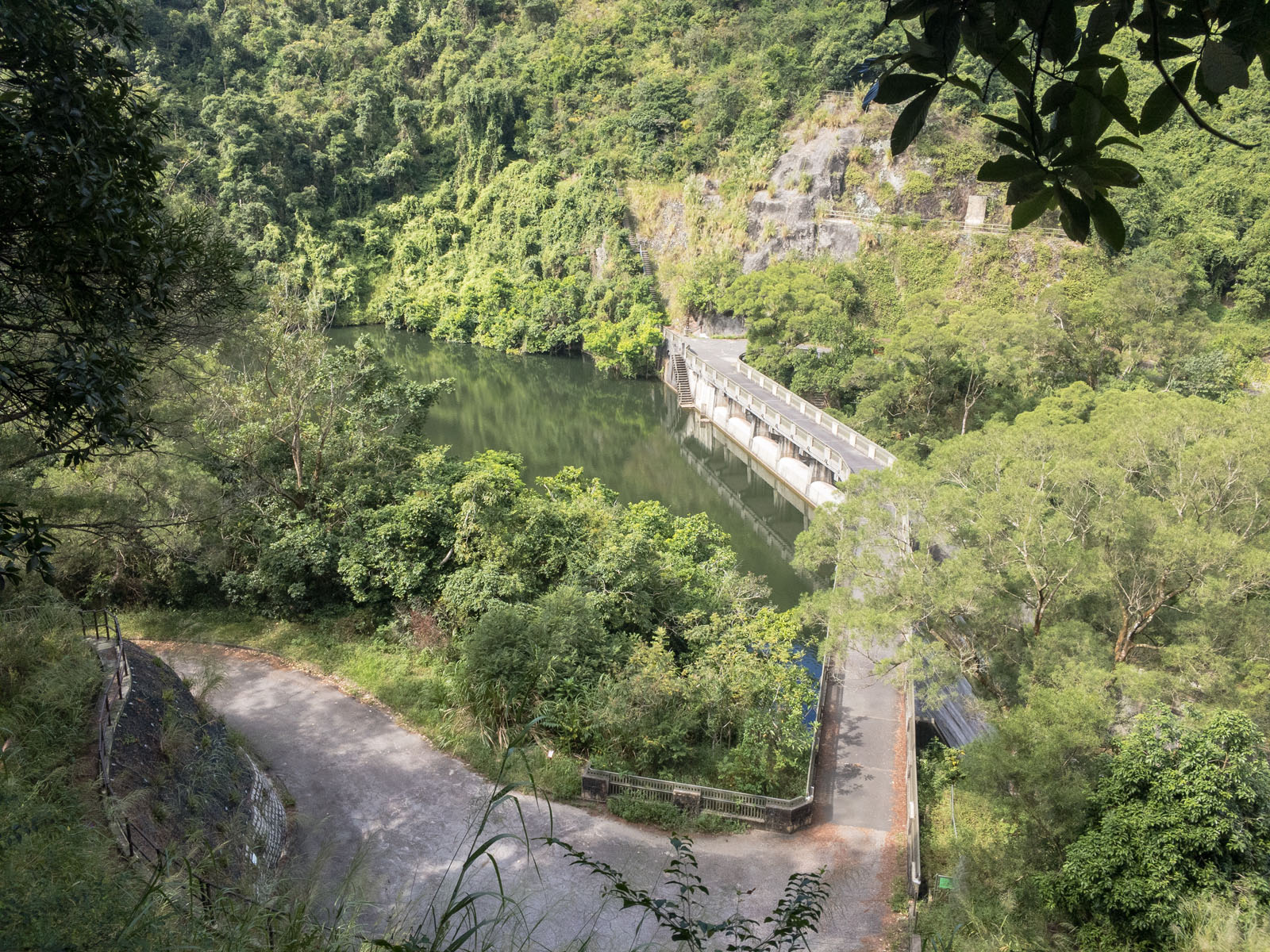 Photo 2: Hok Tau Reservoir