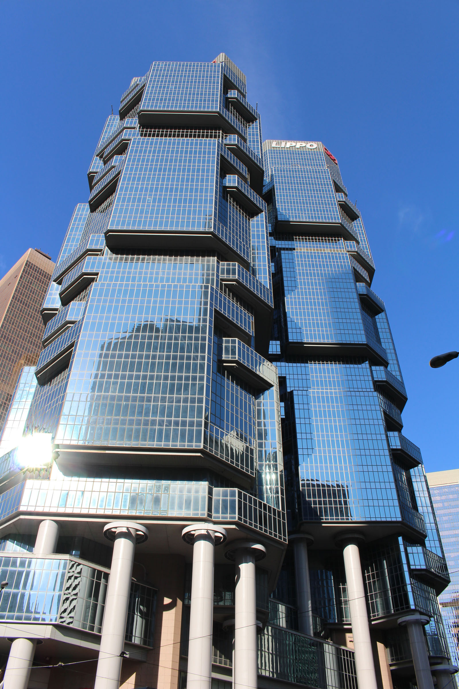 Photo 3: Lippo Centre