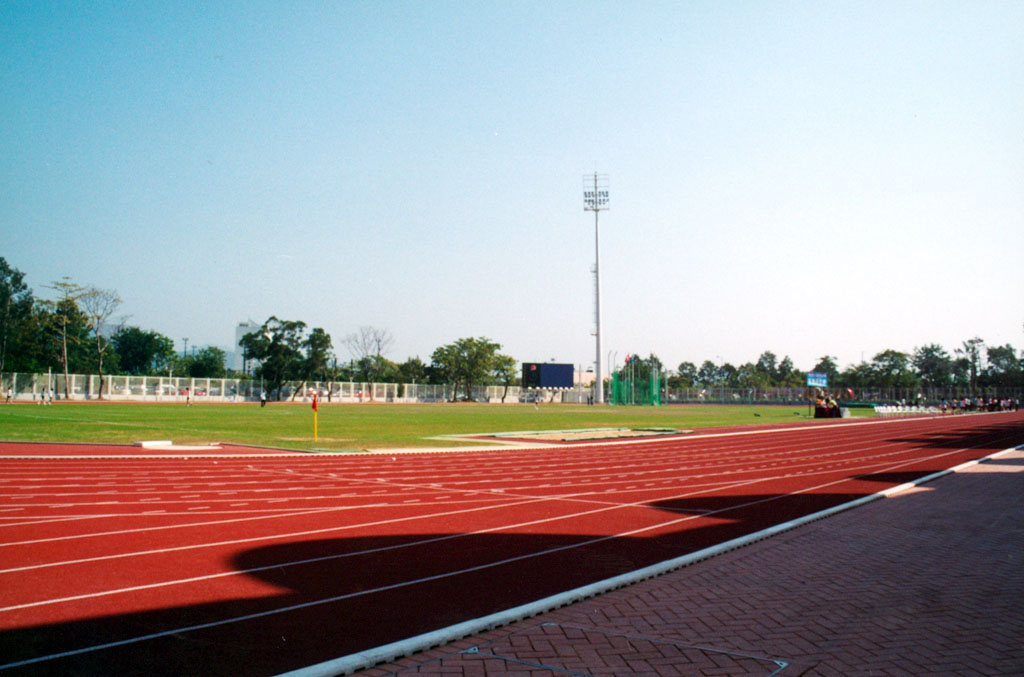 Photo 2: Sai Kung Tang Shiu Kin Sports Ground