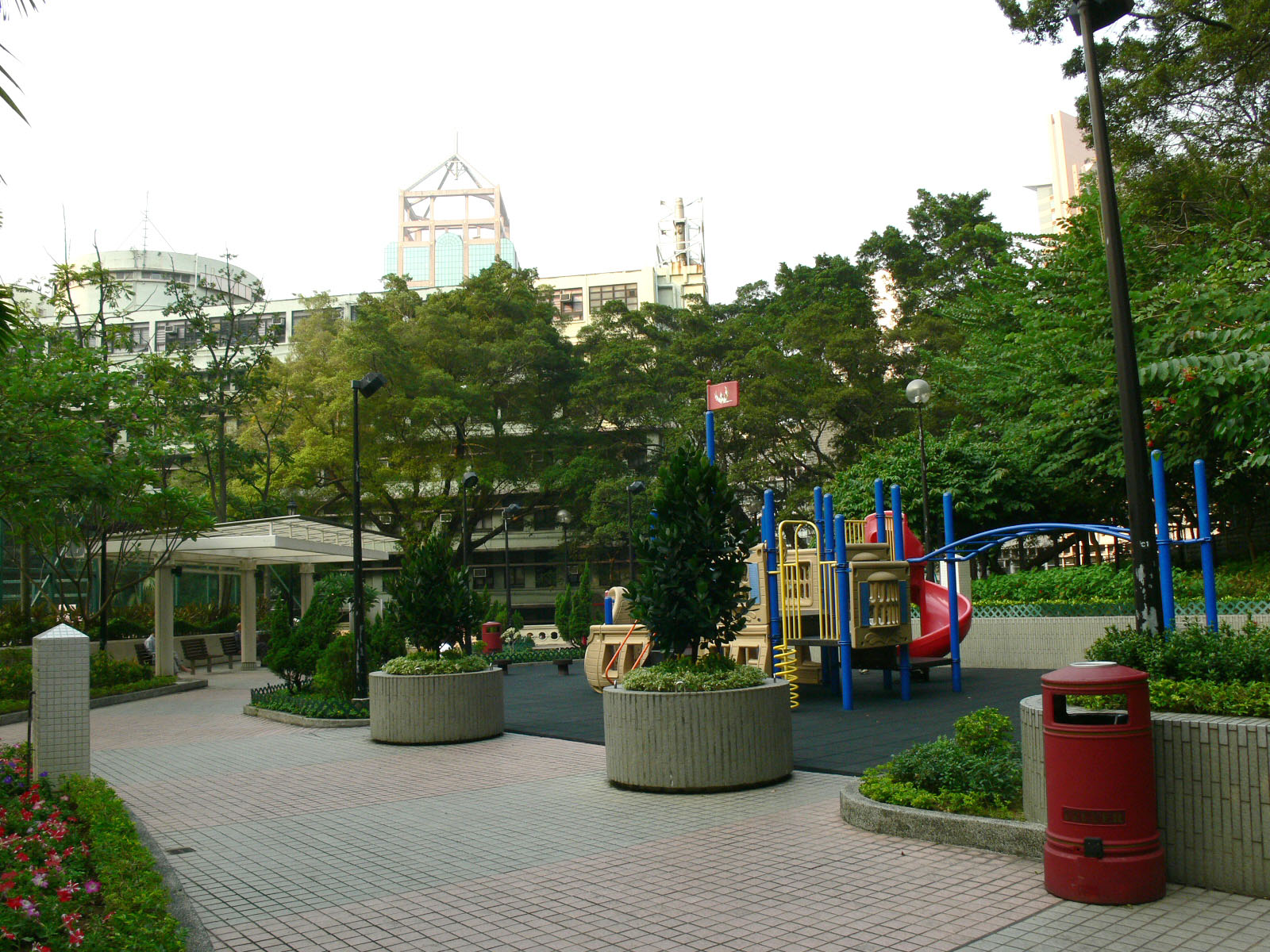 Photo 16: King George V Memorial Park, Hong Kong