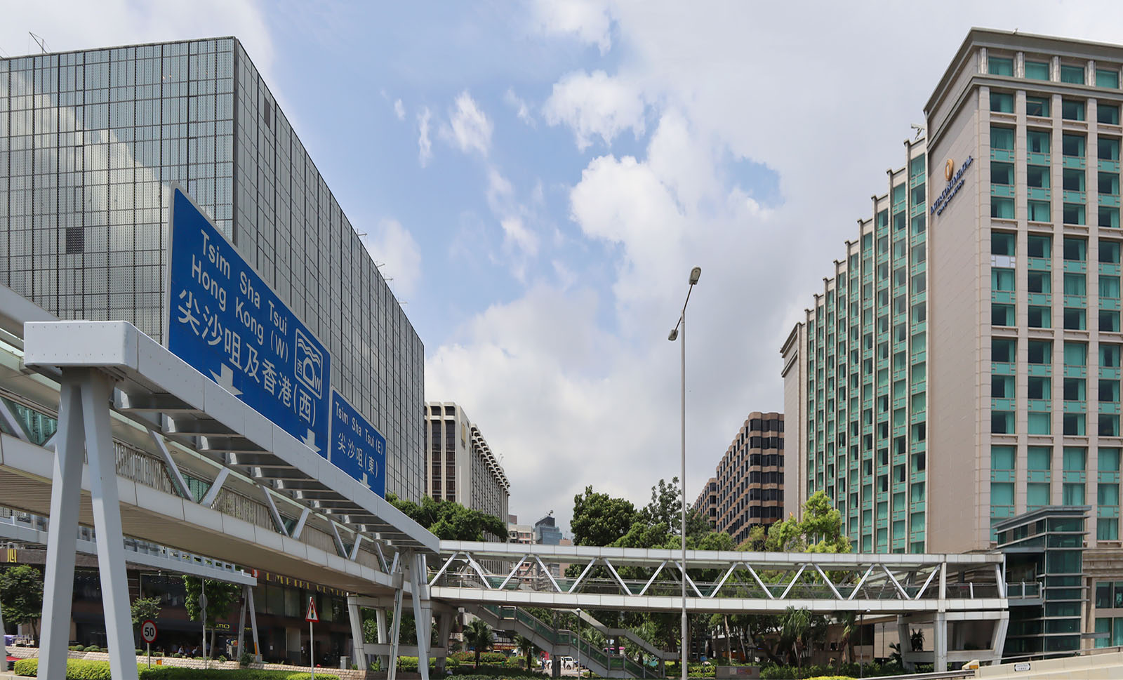 Photo 3: Footbridges KF36 and KF36A (across Mody Road and Salisbury Road near the UC Centenary Garden)