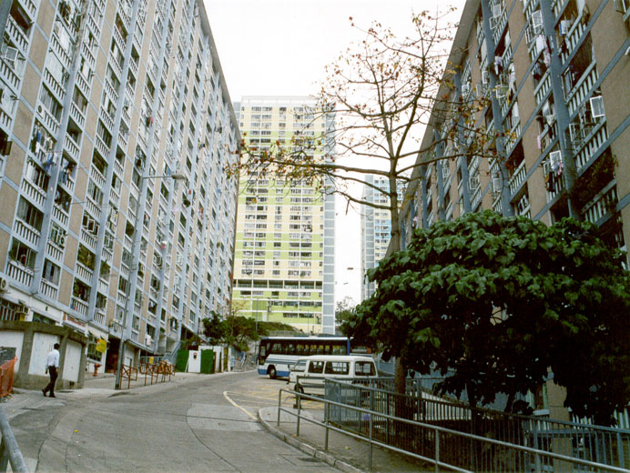 Photo 4: Wah Fu Estate