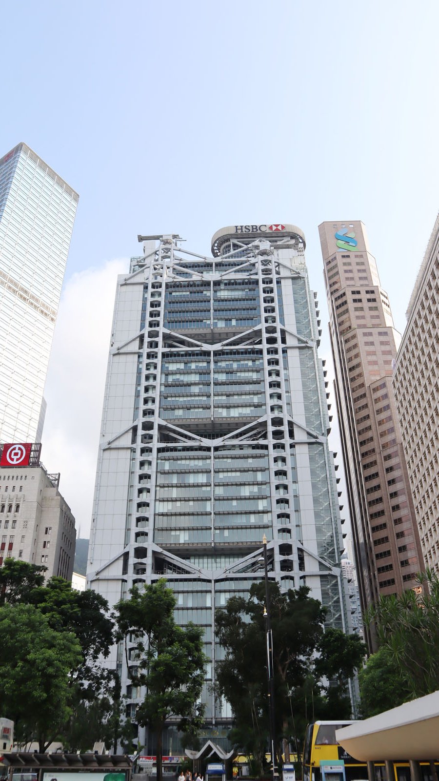 Photo 3: HSBC Main Building