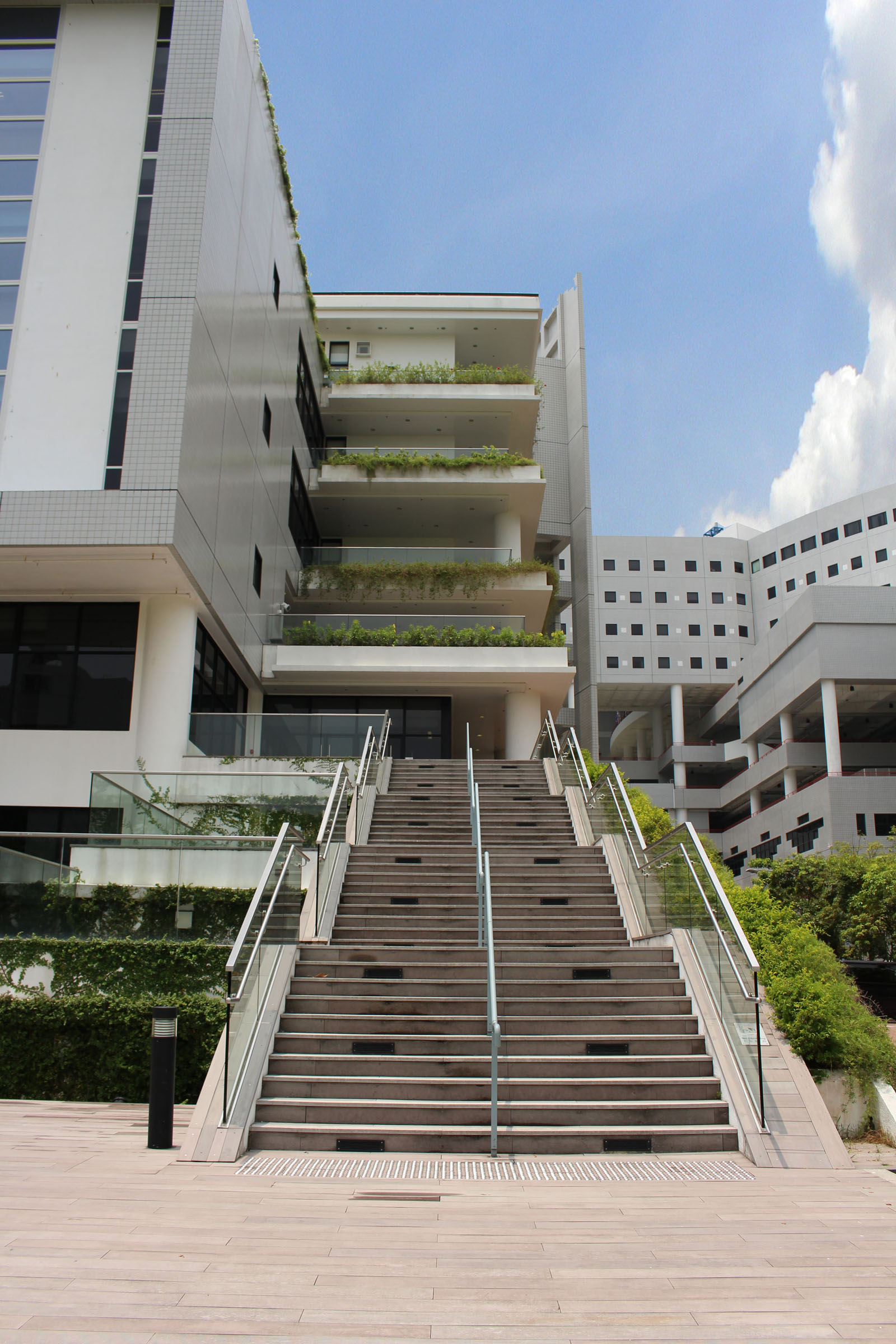 Photo 7: The Hong Kong University of Science and Technology