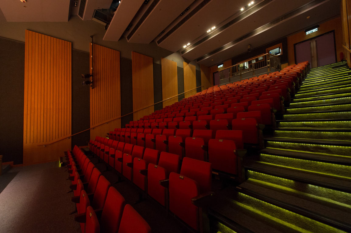 Photo 4: Sheung Wan Civic Centre