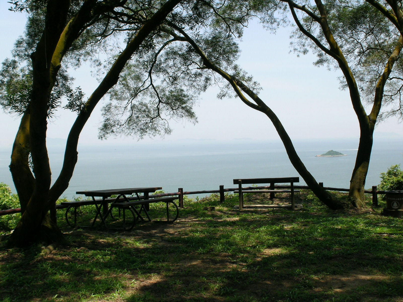 Photo 4: Lantau Trail