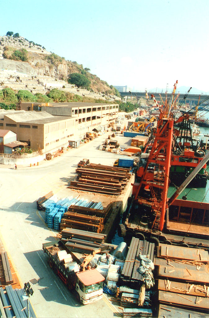 Photo 3: Rambler Channel Public Cargo Working Area