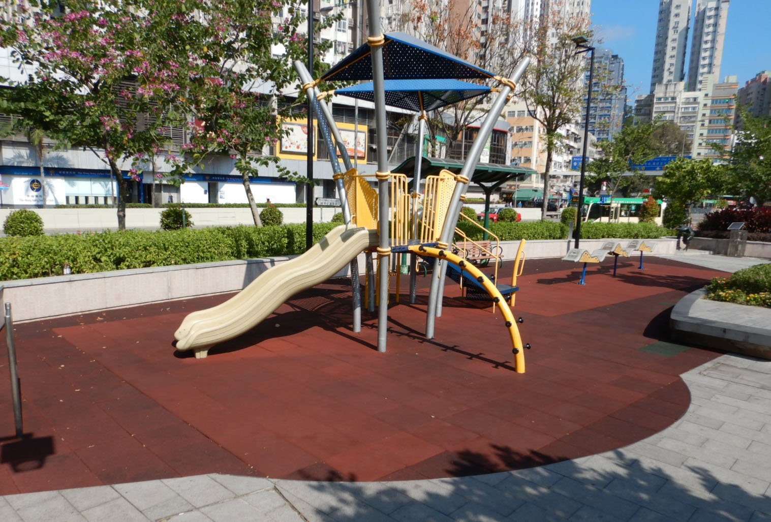 Photo 3: Aberdeen Promenade