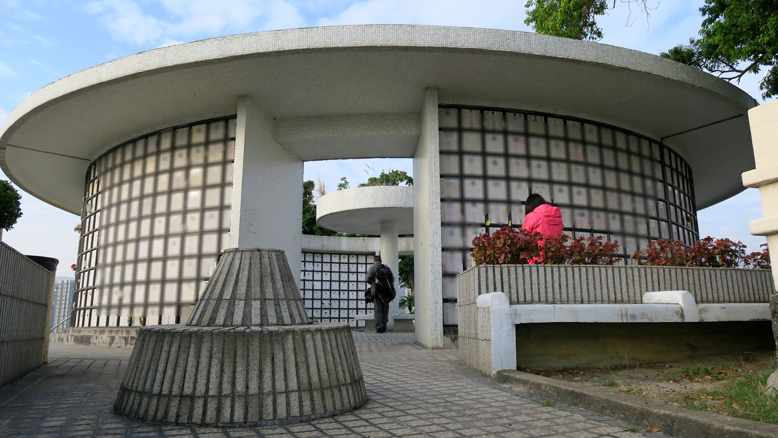 Photo 5: Tsuen Wan Chinese Permanent Cemetery