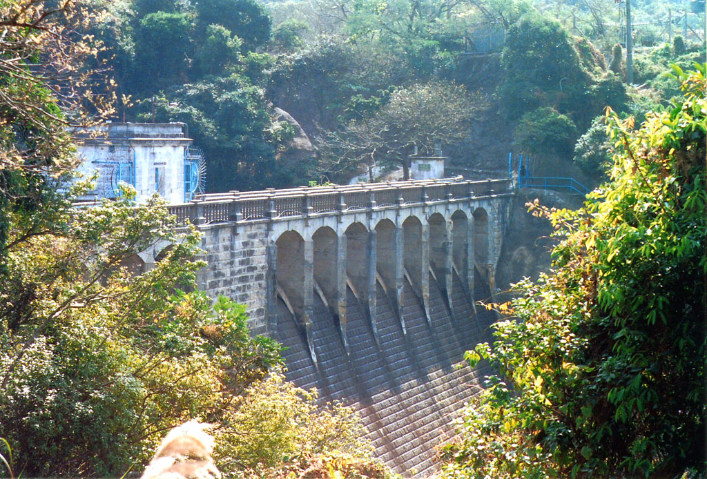 Photo 3: Shek Lei Pui Reservoir