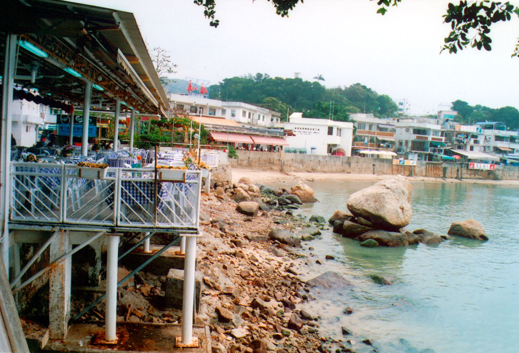 Photo 6: Yung Shue Wan Main Street