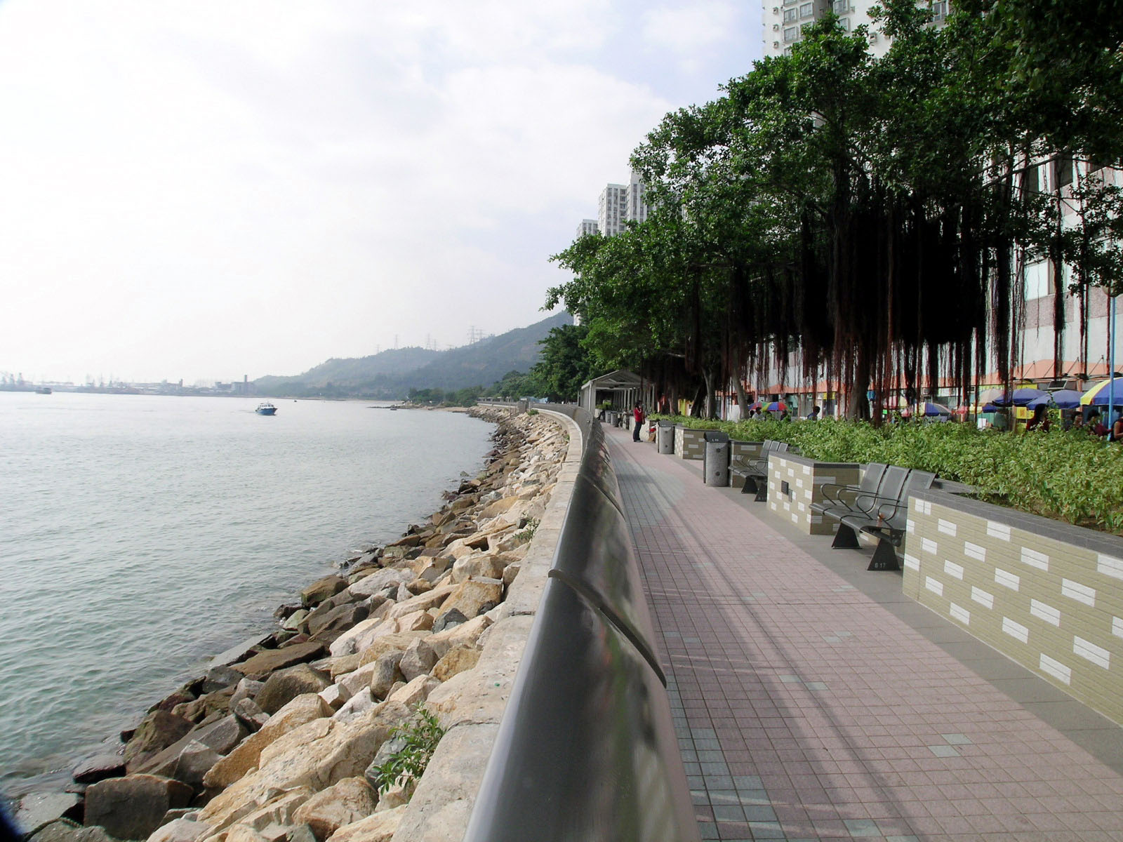 Tuen Mun Promenade