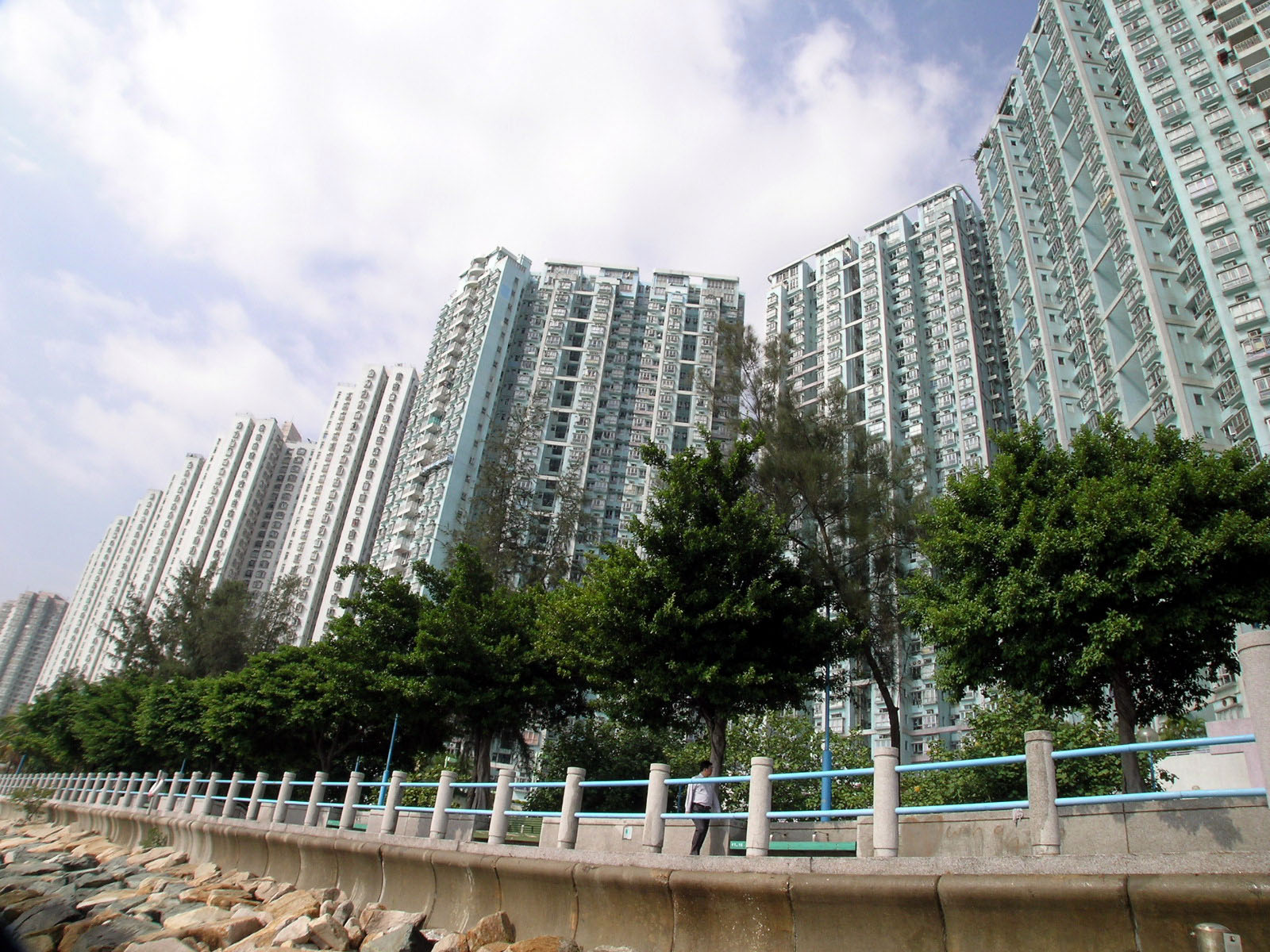 Photo 4: Tuen Mun Promenade