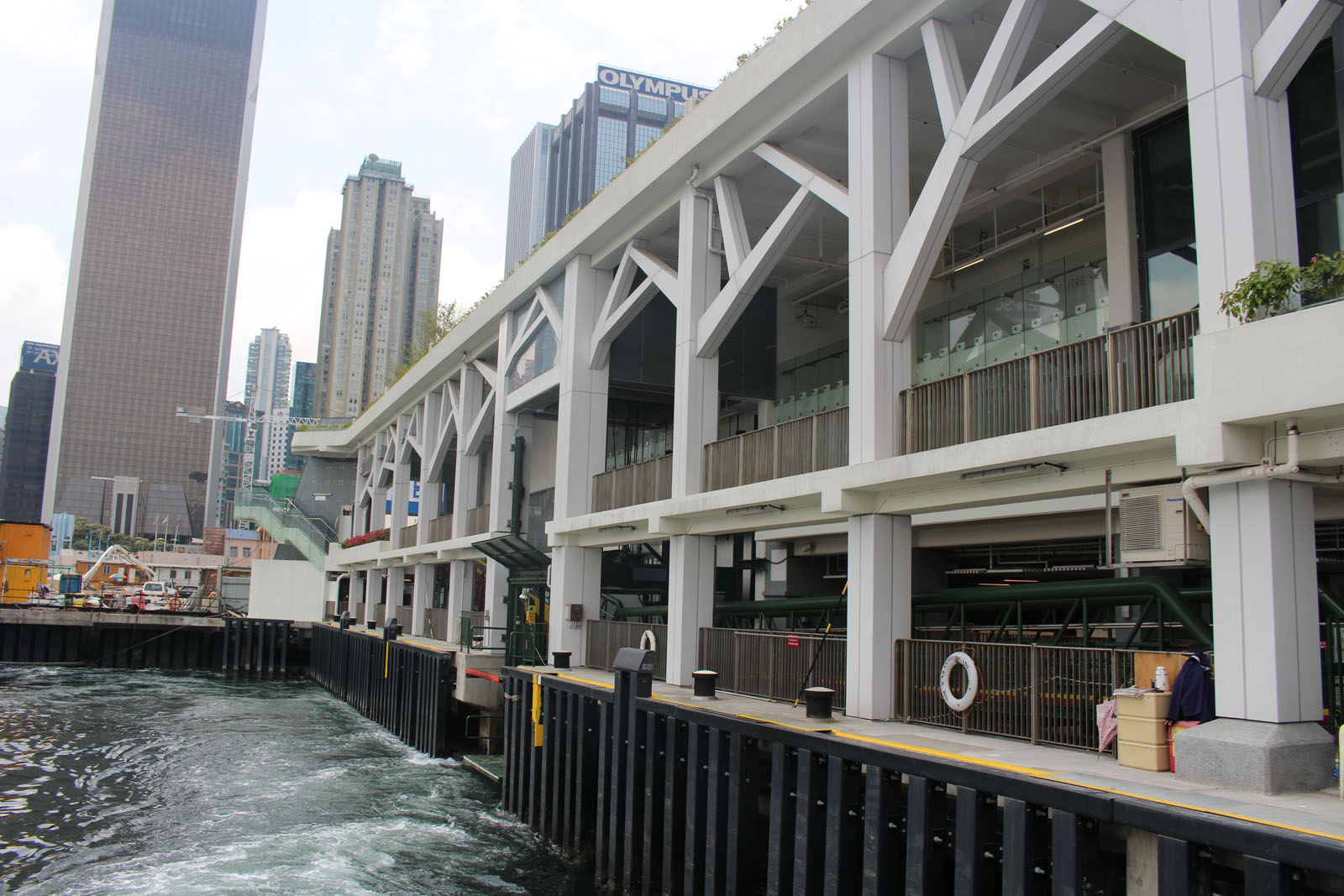 Photo 2: Wan Chai Ferry Pier